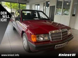 Rot Gebraucht 1992 Mercedes 190 Limousine | 24.900 €