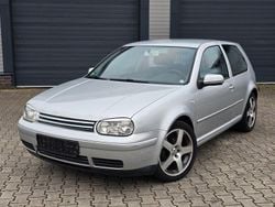 Silber Gebraucht 2001 VW Golf IV Limousine | 400 € (Superpreis)