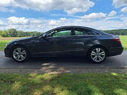 Grau Gebraucht 2012 Mercedes E350 Avantgarde Coupé | 14.900 € (Superpreis)