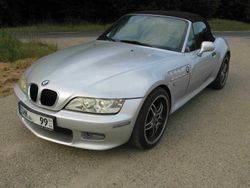 Silber Gebraucht 2001 BMW Z3 Cabrio | 6.000 €