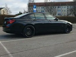 Gebraucht 2012 BMW 750 Performance Limousine | 18.700 € (Superpreis)