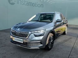 Grau Gebraucht 2021 Skoda Kamiq Clever SUV | 22.140 € (Fairer Preis)