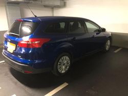 Blau Gebraucht 2016 Ford Focus Trend Kombi | 8.400 € (Guter Preis)