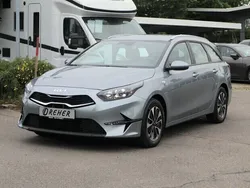 Lunar silver Gebraucht 2024 Kia Ceed Kombi | 23.490 € (Fairer Preis)