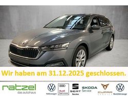 Grau Gebraucht 2024 Skoda Octavia Style Kombi | 27.780 € (Guter Preis)