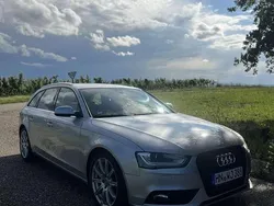 Silber Gebraucht 2013 Audi A4 Business Kombi | 9.500 € (Fairer Preis)
