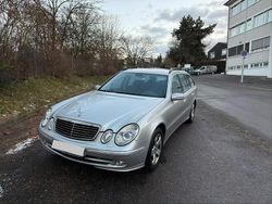 Silber Gebraucht 2003 Mercedes E200 Kombi | 2.500 € (Superpreis)