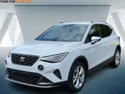 Weiß Gebraucht 2024 Seat Arona FR SUV | 22.670 € (Fairer Preis)