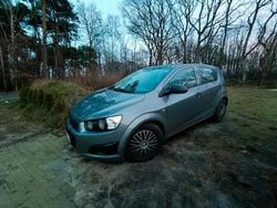 Grau Gebraucht 2012 Chevrolet Aveo Kleinwagen | 3.500 € (Fairer Preis)