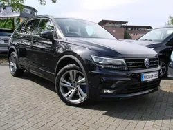 Schwarz metallic Gebraucht 2021 VW Tiguan Allspace R-line SUV | 34.980 € (Fairer Preis)