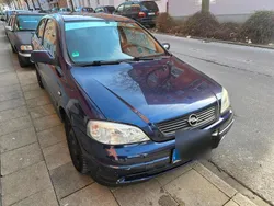 Blau Gebraucht 2000 Opel Astra Coupé | 950 € (Guter Preis)