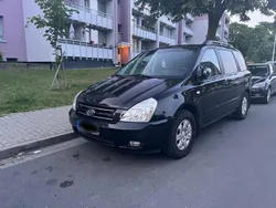 Schwarz Gebraucht 2007 Kia Carnival Van / Kleinbus | 3.500 € (Fairer Preis)