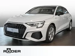 Gletscherweiß metallic Gebraucht 2024 Audi A3 S-Line | 36.950 € (Etwas zu teuer)