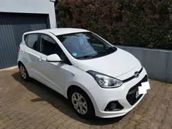 Weiß Gebraucht 2016 Hyundai i10 Kleinwagen | 5.000 € (Fairer Preis)