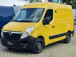 Gelb Gebraucht 2017 Opel Movano Van | 12.650 € (Guter Preis)