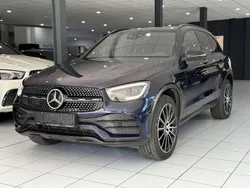 Blau Gebraucht 2021 Mercedes GLC300e AMG SUV | 35.990 € (Fairer Preis)