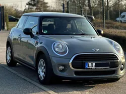 Silber Gebraucht 2017 Mini ONE Kleinwagen | 8.700 € (Fairer Preis)