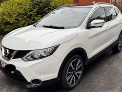 Weiß Gebraucht 2015 Nissan Qashqai 360º SUV | 11.750 €