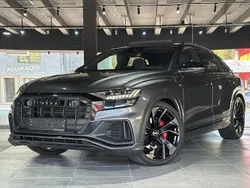 Grau Gebraucht 2019 Audi Q8 Ambiente SUV | 54.999 € (Fairer Preis)