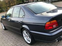 Grau Gebraucht 1997 BMW 528 Shadowline Limousine | 3.550 € (Superpreis)