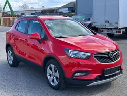Rot Gebraucht 2018 Opel Mokka X Edition SUV | 13.950 € (Fairer Preis)