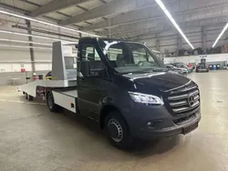 Schwarz/baltic black Gebraucht 2023 Mercedes Sprinter Van | 75.990 €