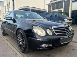 Schwarz Gebraucht 2006 Mercedes E320 Avantgarde Limousine | 5.490 € (Fairer Preis)