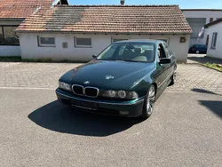 Grün Gebraucht 1999 BMW 528 Limousine | 2.200 € (Guter Preis)