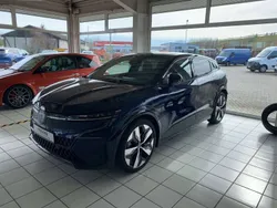 Nachtblau + schwarz Gebraucht 2022 Renault Mégane Techno Limousine | 35.900 € (Teuer)