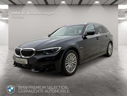 Schwarz Gebraucht 2022 BMW 320e Sport Line Kombi | 30.911 € (Fairer Preis)