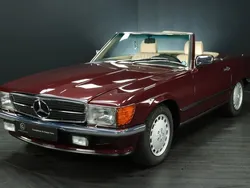 Rot Gebraucht 1989 Mercedes SL300 Cabrio | 109.500 €