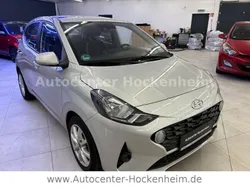 Silber Gebraucht 2020 Hyundai i10 Trend Kleinwagen | 10.999 € (Superpreis)