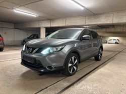 Grau Gebraucht 2015 Nissan Qashqai N-Connecta SUV | 8.500 € (Superpreis)