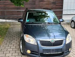 Grau Gebraucht 2009 Skoda Fabia Ambiente Kombi | 2.400 € (Fairer Preis)
