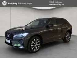 Grau Gebraucht 2023 Volvo XC60 Plus SUV | 43.840 € (Guter Preis)