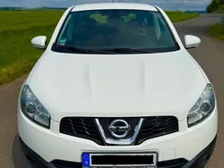Weiß Gebraucht 2013 Nissan Qashqai Acenta SUV | 9.200 € (Fairer Preis)