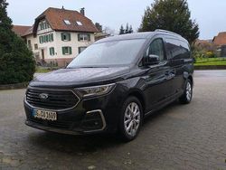 Ink black Gebraucht 2023 Ford Grand Tourneo Connect Titanium Van / Kleinbus | 54.990 €