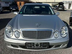 Silber Gebraucht 2002 Mercedes E240 Classic Limousine | 4.900 € (Fairer Preis)