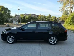 Schwarz Gebraucht 2017 VW Golf VII Comfortline Kombi | 9.500 € (Superpreis)