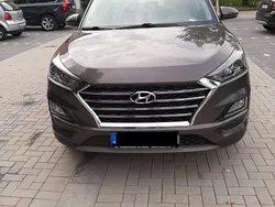 Braun Gebraucht 2020 Hyundai Tucson Advantage SUV | 19.000 € (Guter Preis)