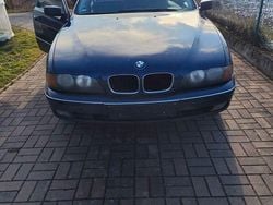 Blau Gebraucht 1997 BMW 523 Limousine | 2.000 € (Superpreis)