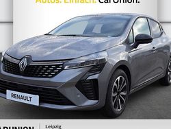 Grau Neu 2025 Renault Clio V Techno Limousine | 19.990 € (Guter Preis)