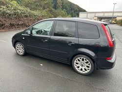 Schwarz Gebraucht 2010 Ford C-MAX Van / Kleinbus | 3.600 €