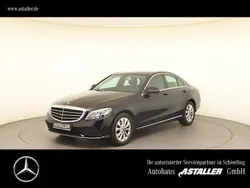 Unilack schwarz Gebraucht 2019 Mercedes C180 Exclusive Limousine | 16.499 € (Fairer Preis)