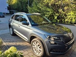 Grau Gebraucht 2018 Skoda Kodiaq Style SUV | 23.499 € (Guter Preis)