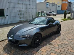 Grau Gebraucht 2023 Mazda MX5 Homura-Line Cabrio | 31.490 € (Etwas zu teuer)