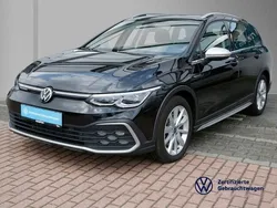 Deep black perleffekt Gebraucht 2022 VW Golf Alltrack Kombi | 28.280 € (Fairer Preis)