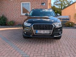 Schwarz Gebraucht 2014 Audi Q3 SUV | 12.500 € (Fairer Preis)