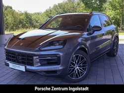 Grau Gebraucht 2023 Porsche Cayenne SUV | 104.480 € (Guter Preis)
