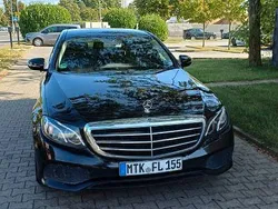 Schwarz Gebraucht 2019 Mercedes E200 Limousine | 13.999 € (Guter Preis)